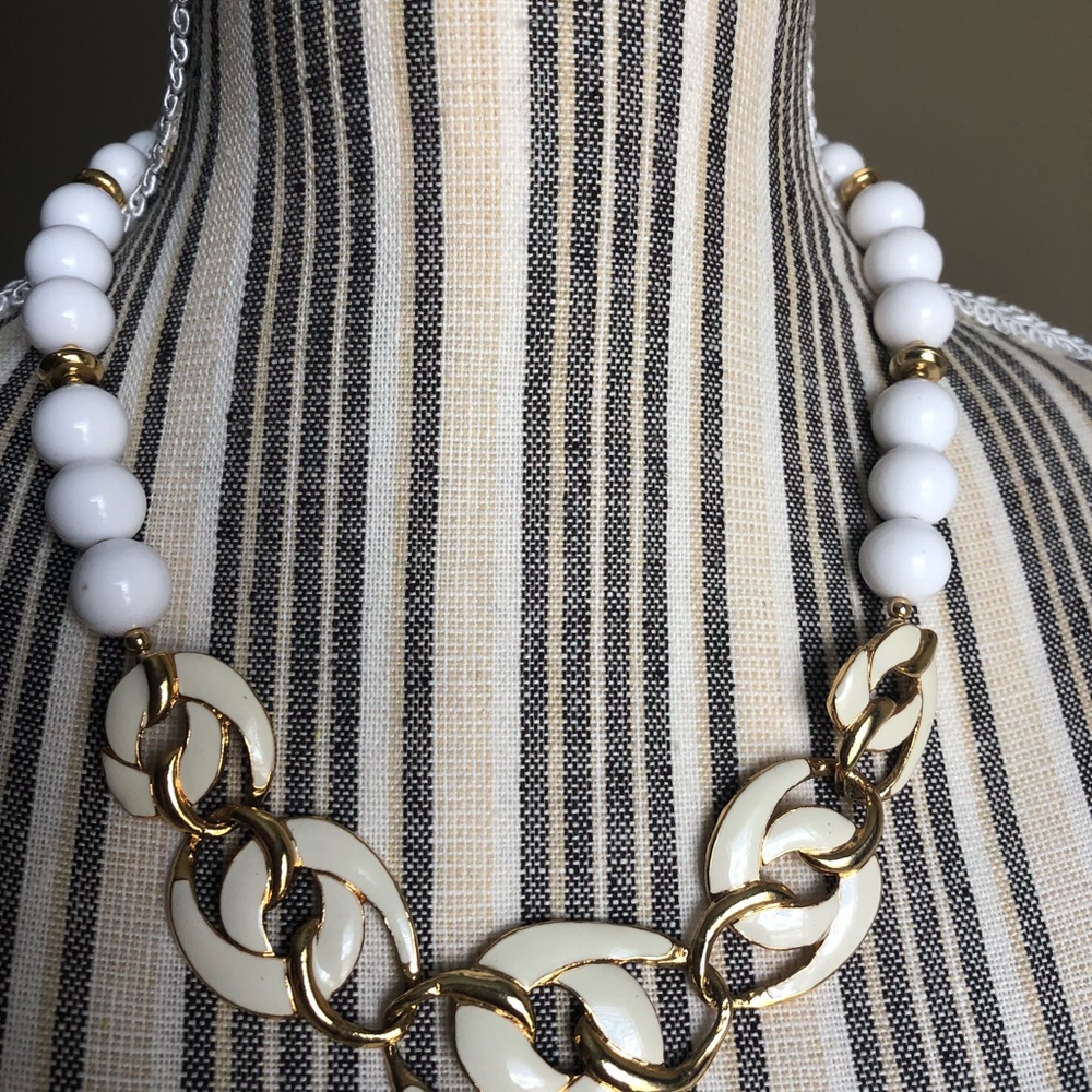Statement necklace - Picture 2 of 2